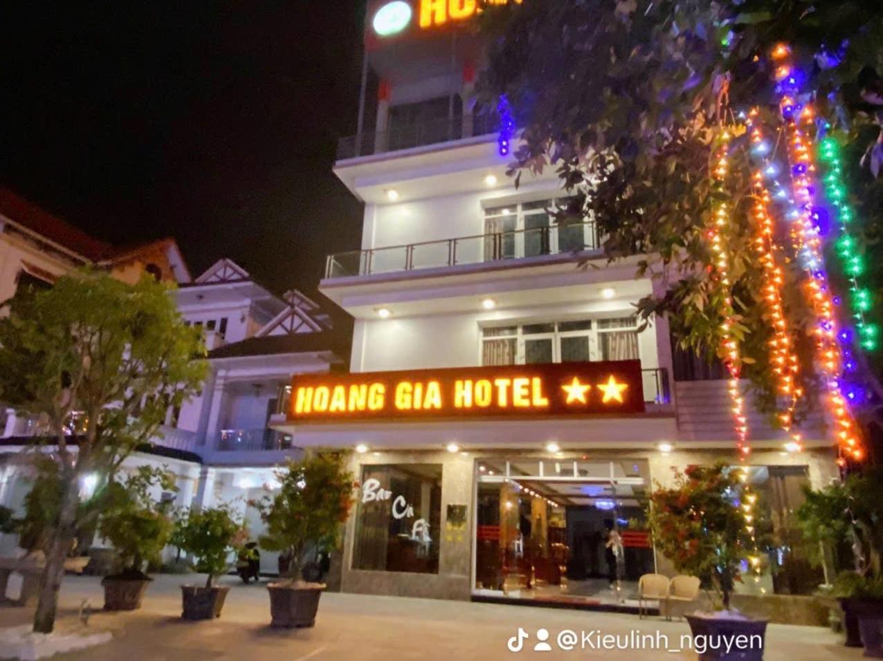 Khach San Hoang Gia 2 Lao Cai Hotel ภายนอก รูปภาพ