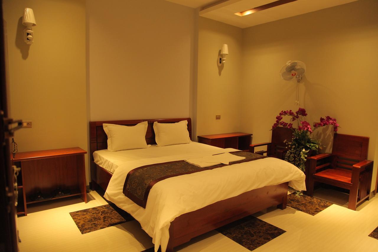 Khach San Hoang Gia 2 Lao Cai Hotel ภายนอก รูปภาพ